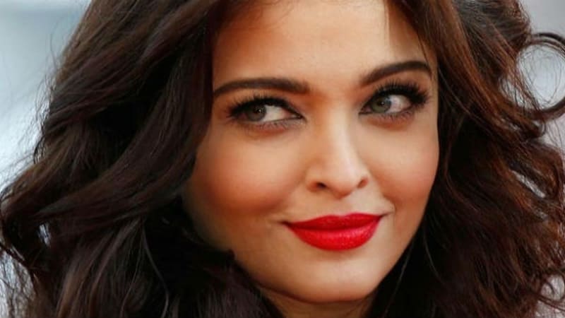 Biography of Aishwarya Rai Bachchan: Early Life, Bollywood Successes, Awards and Recognitions, Personal Life, and Social Activism