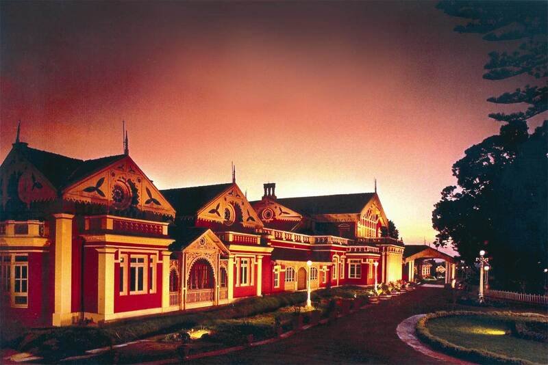 Fern Hill Hotel, Ooty, horror, blog, paranormal, investigator, hauntings, apparitions, strange occurrences, violence, disturbing.